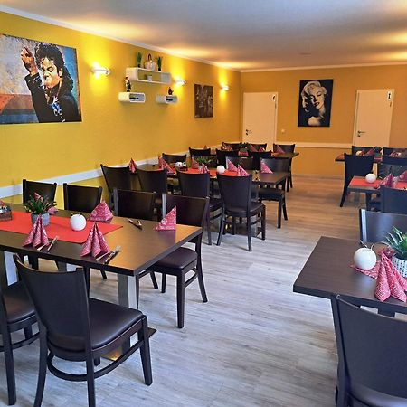 באד דירנברג Hotel Altes Badehaus מראה חיצוני תמונה
