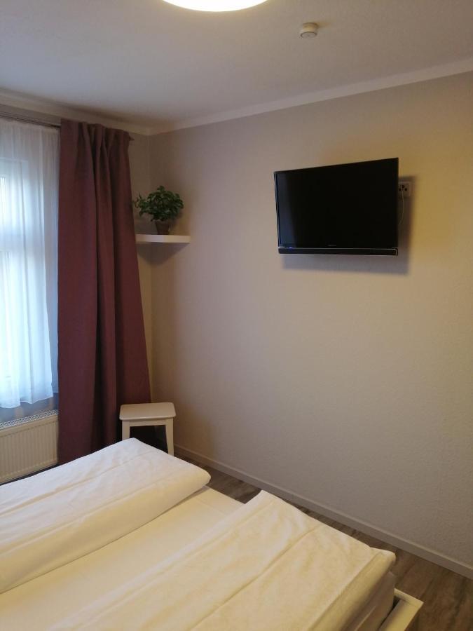באד דירנברג Hotel Altes Badehaus מראה חיצוני תמונה